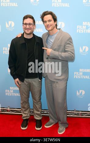 Miami, Florida, USA. April 2026. Matt Bomer und Josh Horowitz (L) nehmen am 10. April 2026 im Miami Dade College Wolfson -Chapman Conference Center am 43. Miami Film Festival teil. Quelle: Mpi10/Media Punch/Alamy Live News Stockfoto