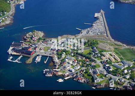 Reine aus Reinebringen, Lofoten, Norwegen Stockfoto