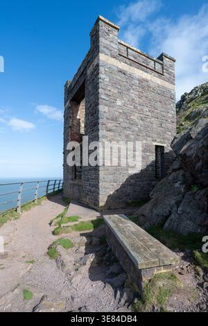 Ehemaliger Aussichtsturm der Küstenwache am Hurlstone Point im Exmoor National Park, Somerset, England, Großbritannien Stockfoto