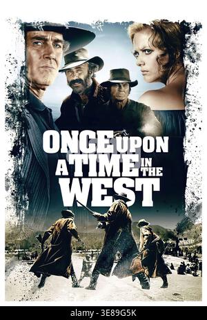 HENRY FONDA, JASON ROBARDS, CHARLES BRONSON UND CLAUDIA CARDINALE IN ONCE UPON A TIME IN THE WEST (1968) – ORIGINALTITEL: C’ERA UNA VOLTA IL WEST – REGIE: SERGIO LEONE. Quelle: PARAMOUNT PICTURES / Album Stockfoto