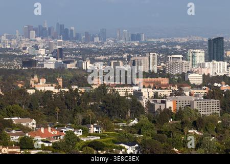 Blick vom Getty Center in Kalifornien, USA in Richtung Downtown Los Angeles Stockfoto