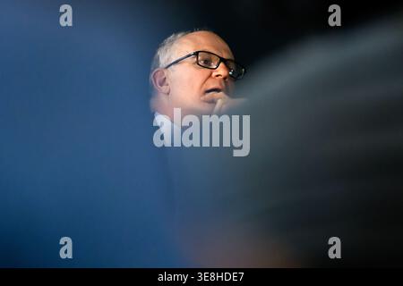 Roberto Gualtieri, Bürgermeister von Rom, nimmt am 14. April 2026 an der Pressekonferenz des bevorstehenden Internazionali BNL d'Italia 2026 Tennis Turniers im Foro Italico in Rom Teil. Stockfoto