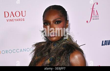 Beverly Hills, USA. April 2026. Doechii kommt zu den 10. Jährlichen Fashion Los Angeles Awards der Daily Front Row, die am 14. April 2026 im Beverly Hills Hotel in Beverly Hills, KALIFORNIEN, stattfanden. © Starbuck/ Credit: AFF/Alamy Live News Stockfoto