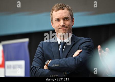 Paris, Frankreich. April 2026. Edouard Donnelly, Chef des französischen Nationalen Olympischen und Sportkomitees (CNOSF), blickt auf eine Pressekonferenz für die Wassersport-Europameisterschaft am 16. April 2026 in Paris. Foto: Firas Abdullah/ABACAPRESS.COM Credit: Abaca Press/Alamy Live News Stockfoto