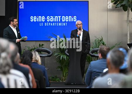 Paris, Frankreich. April 2026. Gilles Sezionale, Präsident des französischen Schwimmverbandes, spricht während einer Pressekonferenz für die Wassersport-Europameisterschaft am 16. April 2026 in Paris. Foto: Firas Abdullah/ABACAPRESS.COM Credit: Abaca Press/Alamy Live News Stockfoto