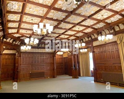 Bletchley Park House Buckinghamshire berühmtes Gebäude und Park, das im 11. Weltkrieg für Codebrecher-Artefakte aus dem damaligen Museumsinneren genutzt wurde Stockfoto