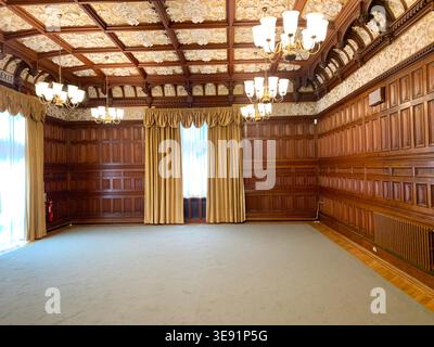 Bletchley Park House Buckinghamshire berühmtes Gebäude und Park, das im 11. Weltkrieg für Codebrecher-Artefakte aus dem damaligen Museumsinneren genutzt wurde Stockfoto