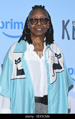 New York, USA. April 2026. Whoopi Goldberg nimmt am 16. April 2026 an der Sondervorführung „Kevin“ von Amazon Prime im Metrograph, New York, NY, Teil. (Foto: Anthony Behar/SIPA USA) Credit: SIPA USA/Alamy Live News Stockfoto