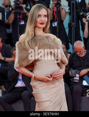 Lido di Venezia, Italien, 29. August 2024 - Angelina Jolie besucht den roten Teppich „Maria“ beim Filmfestival von Venedig - Credit: Martina Dal Piano Stockfoto