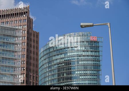 Bahntower, Potsdamer Platz, Tiergarten, Mitte, Berlin, Deutschland *** Bahntower, Potsdamer Platz, Tiergarten, Mitte, Berlin, Deutschland Stockfoto