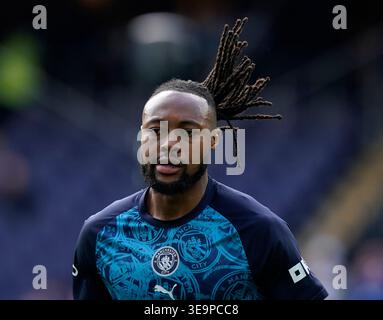 Manchester, Großbritannien. April 2026. Antoine Semenyo von Manchester City während des Spiels Manchester City gegen Arsenal Premier League im Etihad Stadium, Manchester. Der Bildnachweis sollte lauten: Andrew Yates/Sportimage Credit: Sportimage Ltd/Alamy Live News Stockfoto