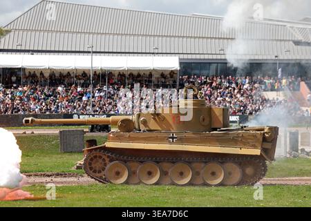 Tiger Tank 131, der weltberühmte deutsche Panzer aus dem Zweiten Weltkrieg und der einzige ursprüngliche Tiger I, der sich derzeit in einem betriebsbereiten Zustand befindet. Stockfoto