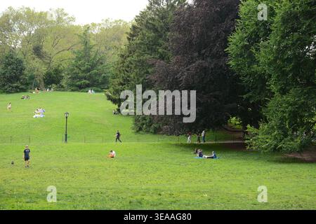 New York, NY, USA - 5. Juni 2019: Der größte Park im Central Park in New York City Stockfoto