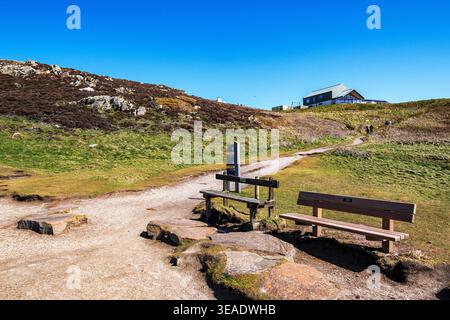 Küstenlandschaft in South Stack auf Holy Island, Anglesey, Nordwales, Großbritannien. Stockfoto