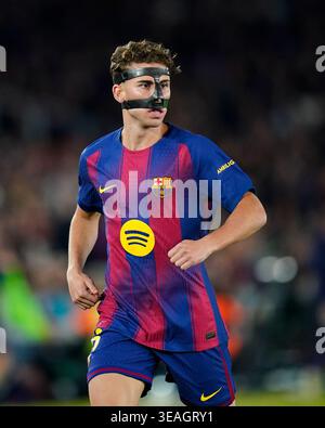 Barcelona, Spanien. April 2026. Fermin Lopez vom FC Barcelona während des La Liga EA Sports Spiels zwischen dem FC Barcelona und dem RC Celta de Vigo spielte am 22. April 2026 im Spotify Camp Nou Stadium in Barcelona. (Foto: Sergio Ruiz/PRESSINPHOTO) Credit: PRESSINPHOTO SPORTS AGENCY/Alamy Live News Stockfoto