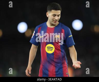 Sabadell, Barcelona, Spanien. April 2026. Barcelona Spanien 22.04.2026 Roony Bardghji (FC Barcelona) sieht während der La Liga EA Sports zwischen FC Barcelona und Celta am 22. April 2026 in Barcelona im Camp Nou aus. (Kreditbild: © Xavi Urgeles/ZUMA Press Wire) NUR REDAKTIONELLE VERWENDUNG! Nicht für kommerzielle ZWECKE! Stockfoto