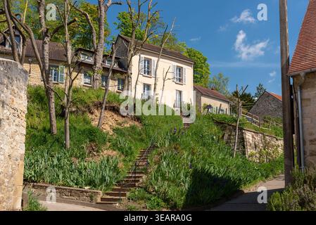 Der Ort des Gemäldes „Treppenhaus bei Auvers“ des berühmten niederländischen Malers Vincent Van Gogh Stockfoto