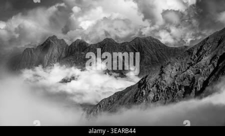 Blick auf die Berglandschaft von Österreich Stockfoto