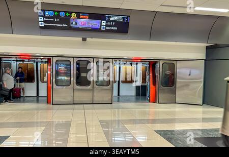 Atlanta, Georgia, USA, Weitwinkelblick im Inneren, Flughafen Hartsfield-Jackson, Airtrain, Transport, Bahnhofssteig Stockfoto