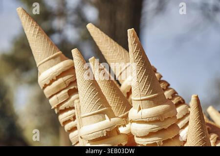 Dreieckige Eiswaffelkegel Stockfoto