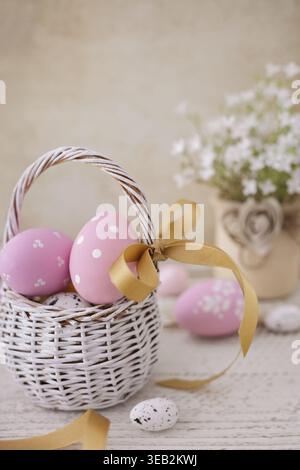 osterei, osterdekoration, ostereier, osterdekorationen Stockfoto