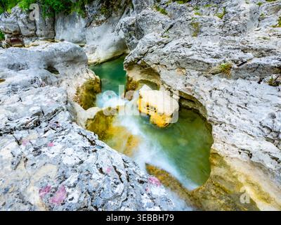 Wanderweg Kotli 7 Wasserfälle (Staza 7 slapova) in Buzet, Istrien, Kroatien, Europa Stockfoto