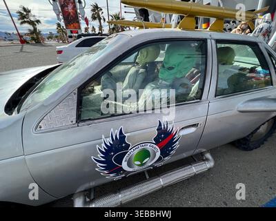 Alien Fresh Jerky ROAD ATTRACTION, Alien Show 8. Juni 2021 in Baker California. Foto: Jennifer Graylock-Alamy 917-519-7666 Stockfoto