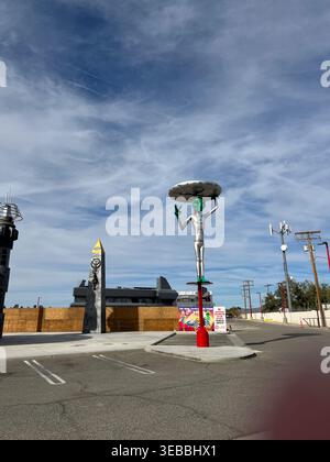 Alien Fresh Jerky ROAD ATTRACTION, Alien Show 8. Juni 2021 in Baker California. Foto: Jennifer Graylock-Alamy 917-519-7666 Stockfoto