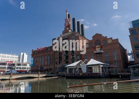 Kraftwerk Live! Vorderansicht am Baltimore Inner Harbor, Maryland Stockfoto