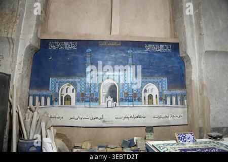 Fliesenstudio und Restaurierungswerkstatt in der Großen Herat-Moschee in Afghanistan Stockfoto