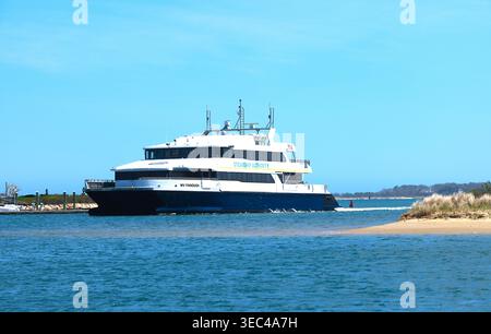 Hyannis Harbor Lighthouse. Offiziell bekannt als Lewis Bay Lighthouse (1816) Stockfoto