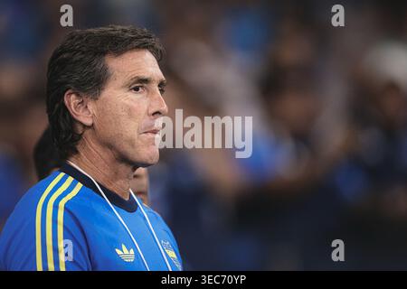 Belo Horizonte, Brasilien. April 2026. BELO HORIZONTE, BRASILIEN - 28. APRIL: Claudio Úbeda, Cheftrainer der Boca Juniors, sieht sich vor einem Spiel zwischen Cruzeiro und Boca Juniors als Teil der Copa CONMEBOL Libertadores im Mineirao Stadium Stadium am 28. April 2026 in Belo Horizonte, Brasilien, an. (Foto von Pedro Vale/Sports Press Photo/Getty Images) Credit: SPP Sport Press Photo. /Alamy Live News Stockfoto