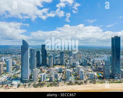 Surfers Paradise an der Gold Coast aus der Vogelperspektive Stockfoto