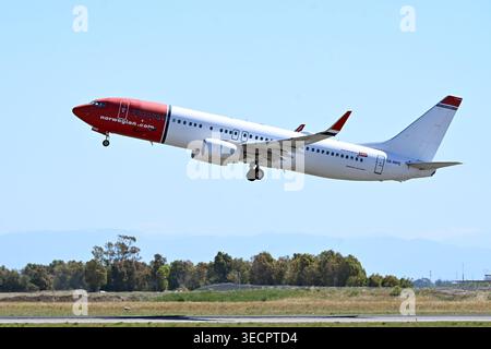Rom, Latium. Mai 2026. Boeing 737-800 Norwegisch SE-RPE. Flugzeug zum Flughafen Fiumicino. Fiumicino (Italien), 1. Mai 2026. Fotografo01 Credit: Unabhängige Fotoagentur/Alamy Live News Stockfoto