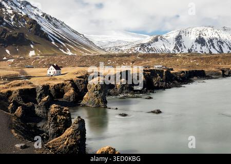 Arnarstapi oder Stapi auf der Südseite von Snæfellsnes, Island Stockfoto