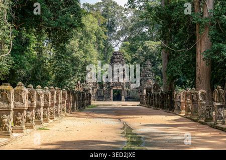 Tonle OM Gate, Südtor von Angkor Thom in Siem Reap, Kambodscha Stockfoto