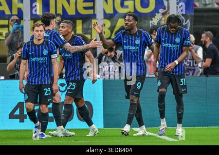Mailand, Italien. Mai 2026. Spieler von Inter Mailand konnten 2025/26 während des Fußballspiels der Serie A zwischen Inter Mailand und Parma im San Siro Stadion feiern. Endpunktzahl; Inter Mailand 2: 0 Parma. Quelle: SOPA Images Limited/Alamy Live News Stockfoto