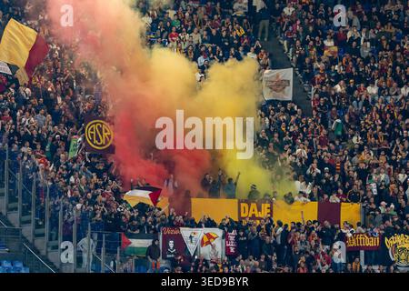 Rom, Italien. Mai 2026. Anhänger der Serie A Enilive zwischen AS Roma und ACF Fiorentina im Stadio Olimpico am 4. Mai 2026 in Rom Credit: Giuseppe Maffia/Alamy Live News Stockfoto
