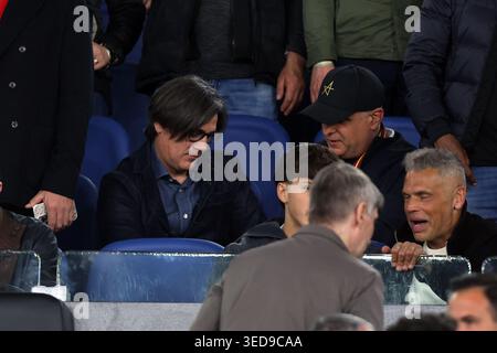 Rom, Italien. Mai 2026. Rom, Italien - 4. Mai 2026: Vincenzo Montella auf dem Tribüne während des Fußballspiels der Serie A Enilive 2025-2026 zwischen AS Roma und ACF Fiorentina im Olympiastadion. Quelle: Unabhängige Fotoagentur/Alamy Live News Stockfoto