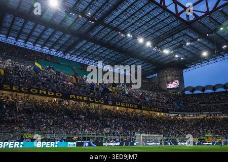 Mailand, Italien. Mai 2026. Fans des FC Internazionale, die während des Fußballspiels der Serie A 2025/26 zwischen dem FC Internazionale und Parma Calcio 1913 im San Siro Stadion in Mailand, Italien gesehen wurden Stockfoto