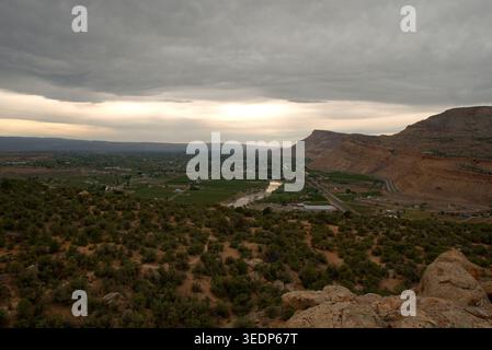 Blick vom Palisade Rim Trail in Colorado's Western Slope Stockfoto