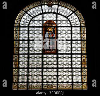 Buntglasfenster, Kirche Saint-Sulpice, 6. Arrondissement, Paris, Frankreich Stockfoto