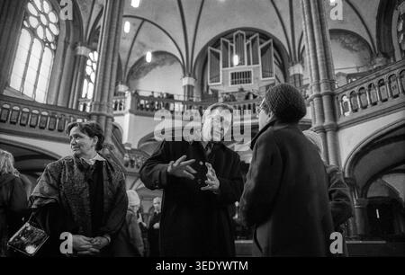 Deutschland, Berlin, 28.02.1993, Festgottesdienst 100 Jahre Gethsemanekirche Mitte: Eberhard Diepgen/Regierender Bürgermeister Berlin Stockfoto