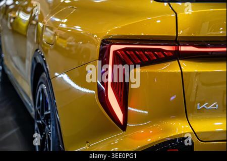 Riga, Lettland – 24. April 2026: Kia K4 SW wurde auf der Motorshow vorgestellt und zeigte neue Designmerkmale und Optionen Stockfoto