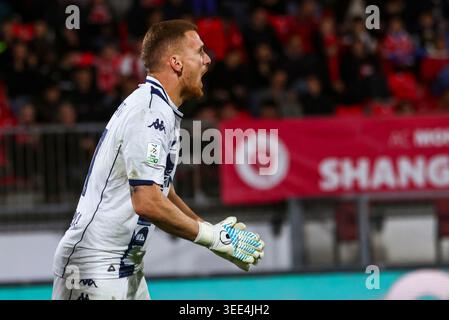 Andrea Fulignati im Spiel der Serie B zwischen AC Monza und Empoli am 08. Mai 2026 im U-Power Stadium in Monza, Italien Credit: Mairo Cinquetti/Alamy Live News Stockfoto