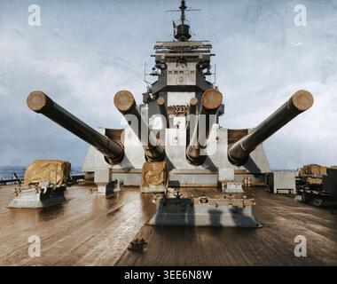 Die HMS Duke of York war ein King George V-Class Schlachtschiff der Royal Navy, das digital restauriert wurde Stockfoto
