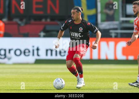 Rotterdam, Niederlande. Mai 2026. ROTTERDAM, NIEDERLANDE - 10. MAI: Irakli Yegoian von Excelsior Rotterdam im Rahmen des niederländischen Eredivisie-Spiels zwischen Excelsior Rotterdam und FC Volendam im Stadion Woudestein am 10. Mai 2026 in Rotterdam, Niederlande. (Foto von Hans van der Valk/Orange Pictures) Credit: Orange Pics BV/Alamy Live News Stockfoto