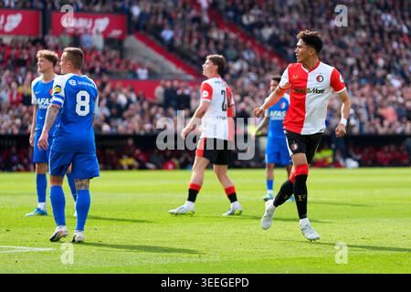Rotterdam, Niederlande. Mai 2026. Rotterdam - Tsuyoshi Watanabe aus Feyenoord Rotterdam während der 33. Wettkampfrunde der Eredivisie Saison 2025/2026. Das Spiel findet am 10. Mai 2026 in Rotterdam, Niederlande, zwischen Feyenoord Rotterdam und AZ Alkmaar in de Kuip statt. Credit: Box to Box Pictures/Alamy Live News Stockfoto