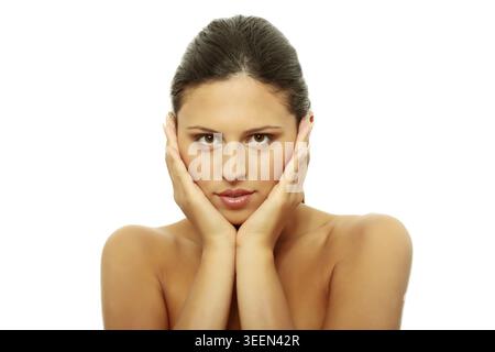 Schöne Frau Gesicht mit frisch gereinigte Haut Stockfoto