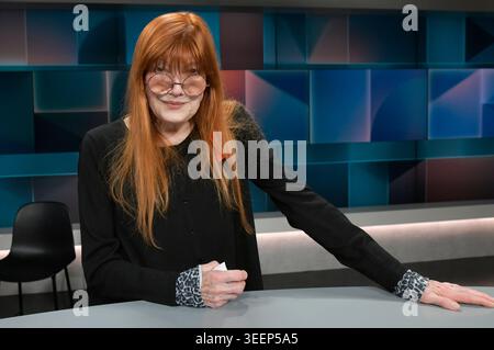 Katja Ebstein in der ARD-Talkshow „hart aber fair“ im Adlershof-Studio. Berlin, 11.05.2026 Stockfoto
